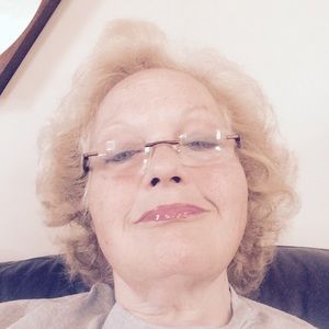 Meet your Posher, Catherine